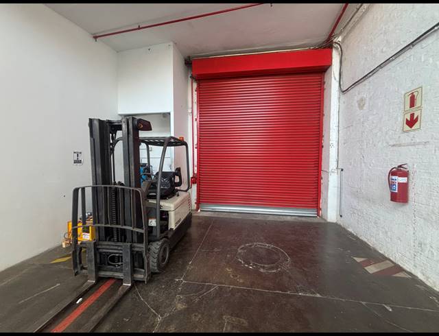 3,452M² WAREHOUSE TO LET IN EPPING INDUSTRIAL